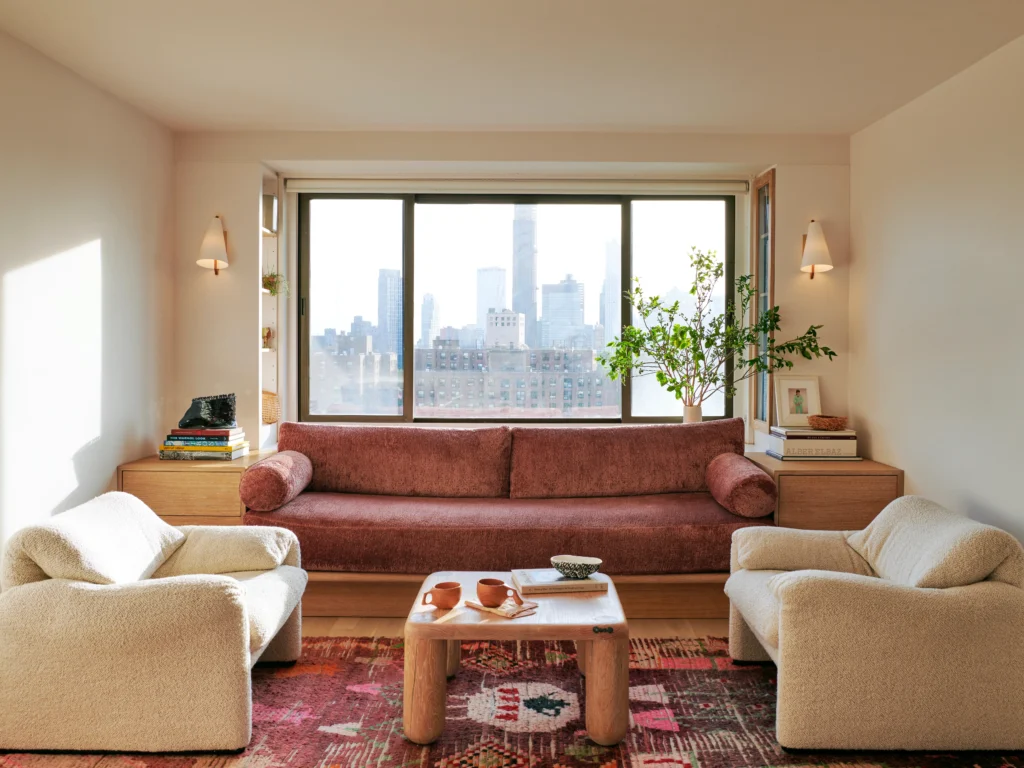Decorating with Sectionals: Maximizing Space and Style in Your Living Room