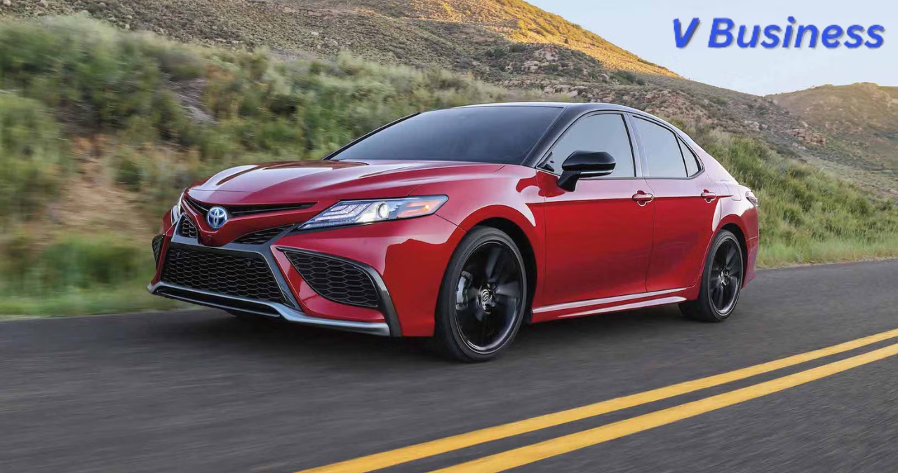 Toyota Camry 2024 – A Perfect Blend of Style and Reliability